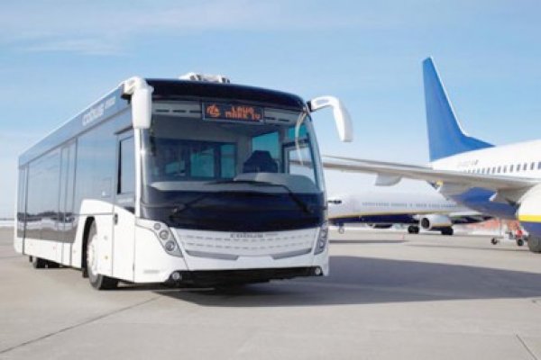 Aeroportul Kogălniceanu are autobuz nou, în valoare 1,2 milioane lei
